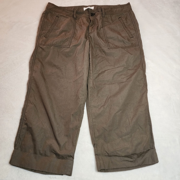 LOFT Pants - Loft Lightweight Relaxed Fit Cropped With Cuff Pants Size 12